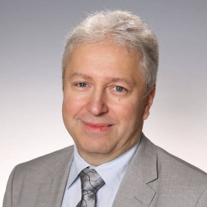 Dr. Josef Heindl