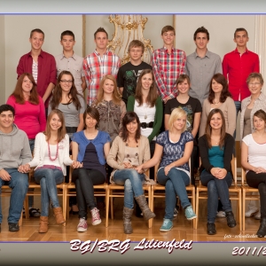 8R